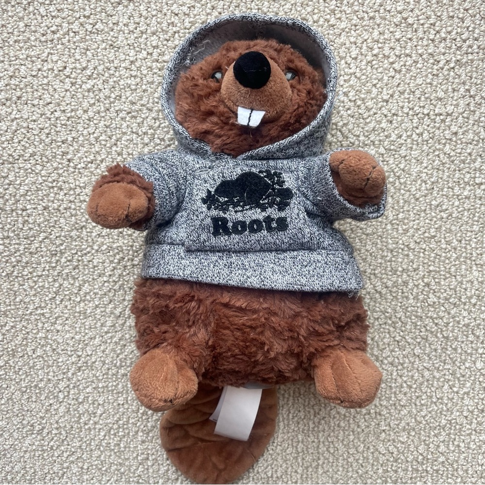Roots Beaver Grey Hoodie Sweater 9" Plush Toy Stuffed Animal Canada